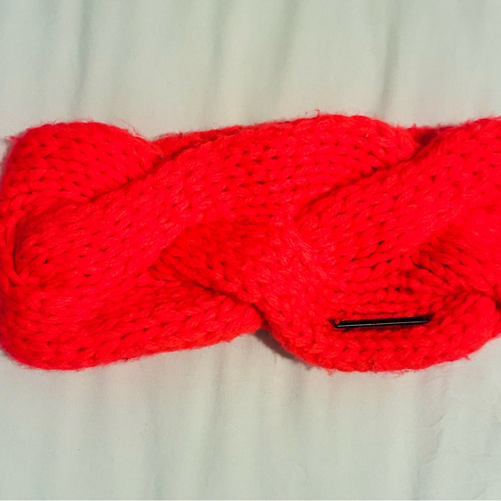 Under Armour Vibrant Hot Pink Knit Headband